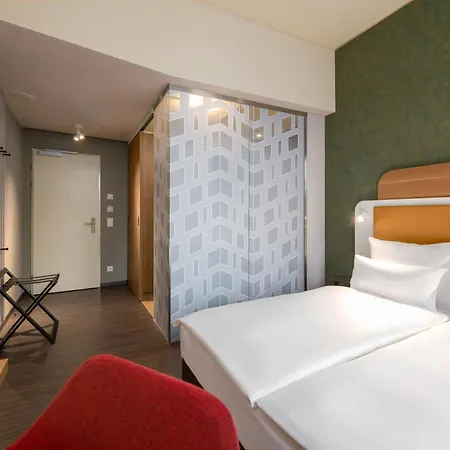 Готель Mercure 4*
