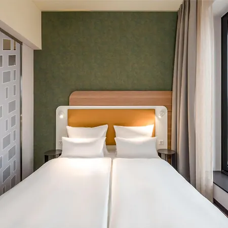Mercure 4*
