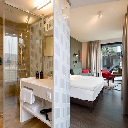 Mercure Hotel 4*