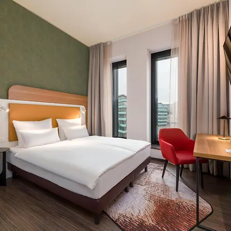 Mercure Hotel 4*