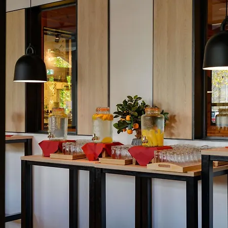 Mercure 4*